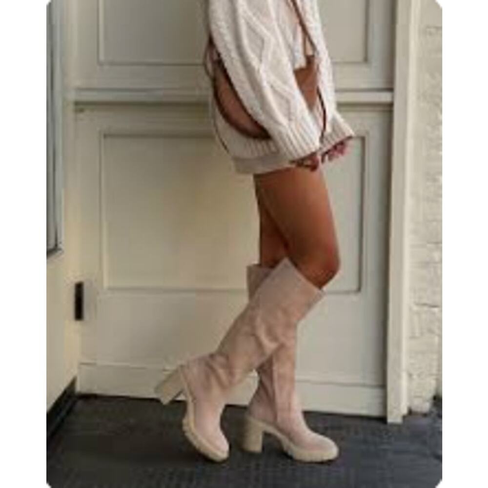 Dolce Vita Suede Knee-High Platform Lug Sole Boots Cream Sz 10